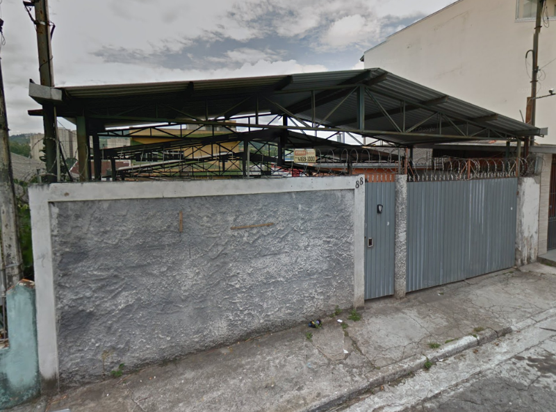  O IMÓVEL DE MATRÍCULA Nº 34.290 DO CARTÓRIO DEREGISTRO DE IMÓVEIS DE BARUERI/SP. CADASTROMUNICIPAL: 23124.21.95.0294.00.000.3. DESCRIÇÃO: Lote nº 08,da quadra nº 05, do loteamento Jardim Silveira, no distrito domesmo nome, no município e comarca de Barueri, medindo 10,00mde frente para a Rua R